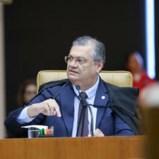 Dino pede explicações ao INSS sobre pagamento de indenização a vítimas do vírus Zika
