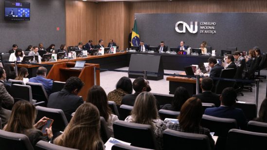 CNJ proíbe pagamento de retroativos a magistrados por decisão administrativa