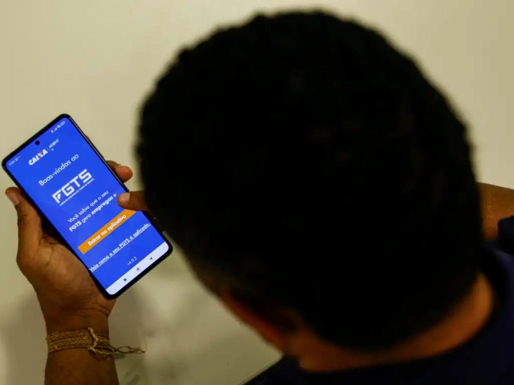 Conselho Curador do FGTS aprova distribuição de R$ 13 bilhões a trabalhadores