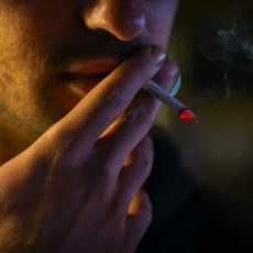 Regulação do uso de aditivos em cigarros em debate no STF