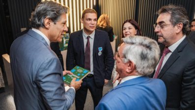 Comsefaz lança livro que propõe a justiça fiscal como pilar do desenvolvimento