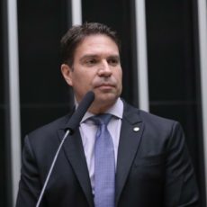 Artigo 53 em ação e debate