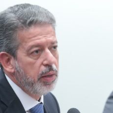 Câmara instala comissão do IR e Lira prevê aprovação no Plenário ainda neste semestre