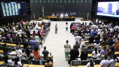 TSE já pode cumprir decisão que muda cadeiras na Câmara dos Deputados
