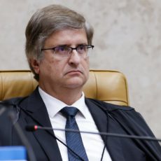 PGR opina contra divulgação de salários prevista na Lei da Igualdade Salarial