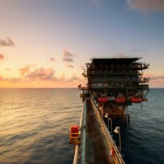 Senado aprova incentivo à pesquisa na exploração de petróleo