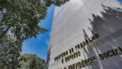 MTE prorroga por um ano a obrigação das empresas indicarem riscos psicossociais