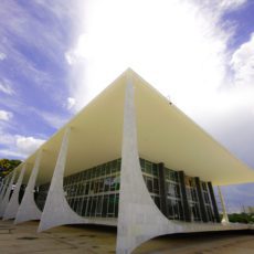 O que é (ou quem é?) o interesse público?