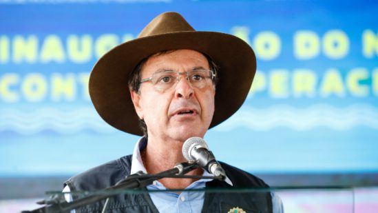 PF prende ex-ministro Gilson Machado por suspeita de tentar ajudar fuga de Mauro Cid