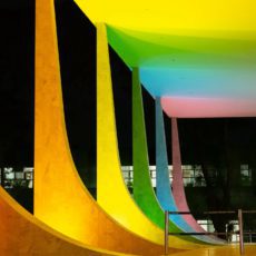 Constitucionalismo transformador e a função do STF no combate a discriminações