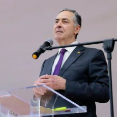 Barroso nega influência de lobbies empresariais, mas sua agenda mostra o contrário