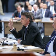 Em interrogatório no STF, Bolsonaro ataca a Corte e faz palanque eleitoral