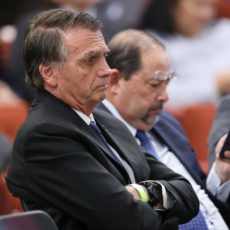 Moraes nega exibição de vídeos por Bolsonaro durante interrogatório