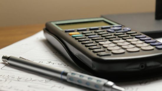 Uniformização de tributação de produtos financeiros deve encarecer títulos mais longos