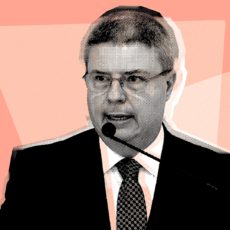 Insegurança jurídica ainda assusta profissionais, mas Brasil avançou, diz Anastasia