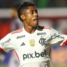 Bruno Henrique, do Flamengo, é denunciado criminalmente por manipulação esportiva
