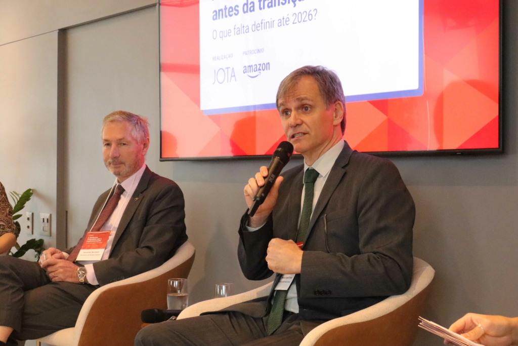 Receita Federal confirma split payment a partir de 2027