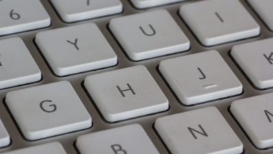 Decisão do STF vai contra exigências internacionais sobre restrições à liberdade de expressão