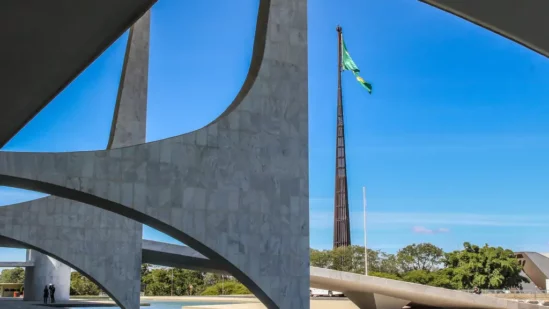 Planalto acredita que não conseguirá reverter derrubada do IOF na Câmara nesta quarta