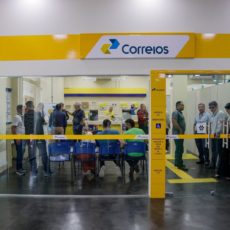 Juiz impede que Correios imponham trabalho presencial compulsório a advogados da empresa