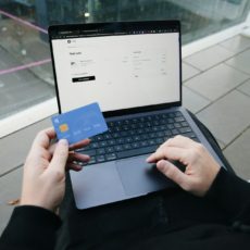 O 'castelo de cartas' da Anatel para regular os marketplaces