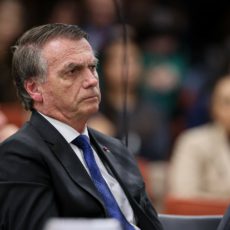 Bolsonaro tem mais uma investigação para chamar de sua