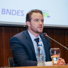 Exclusivo: Durigan enfatiza que decretos do IOF tiveram fundamento regulatório
