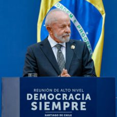 Governo defende altivez em negociação com Trump enquanto oposição culpa Lula por dificuldades