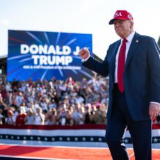 A estratégia do governo brasileiro para enfrentar a ameaça de tarifaço de Donald Trump