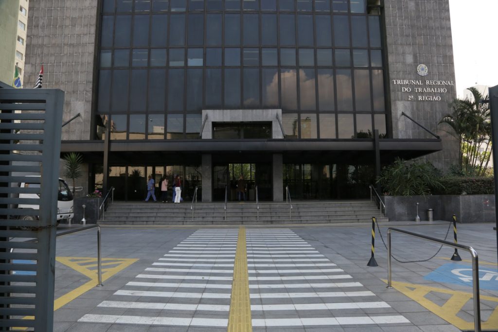 Juiz manda TRT2 nomear concurseiro que teve cargo ocupado por homônimo