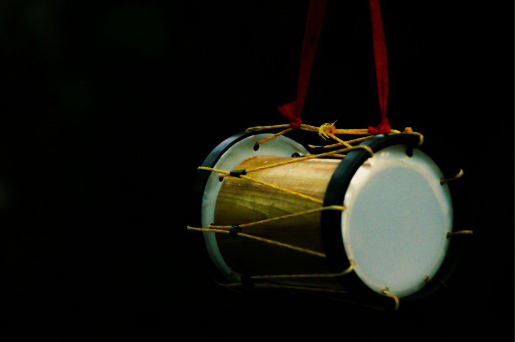 Advogado recita poesia e joga capoeira durante sustentação oral de ação em que é réu
