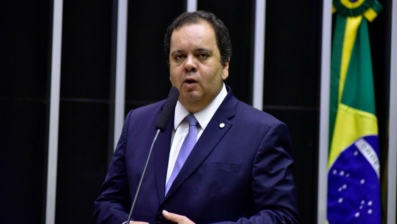 PF faz operação sobre desvio de emendas; alvos são pessoas próximas ao deputado Elmar