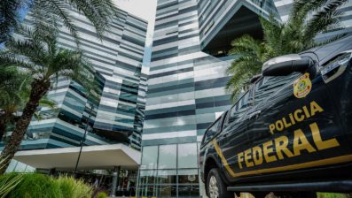 Operação da PF apura desvio de recursos no Ceará; deputado Júnior Mano é investigado