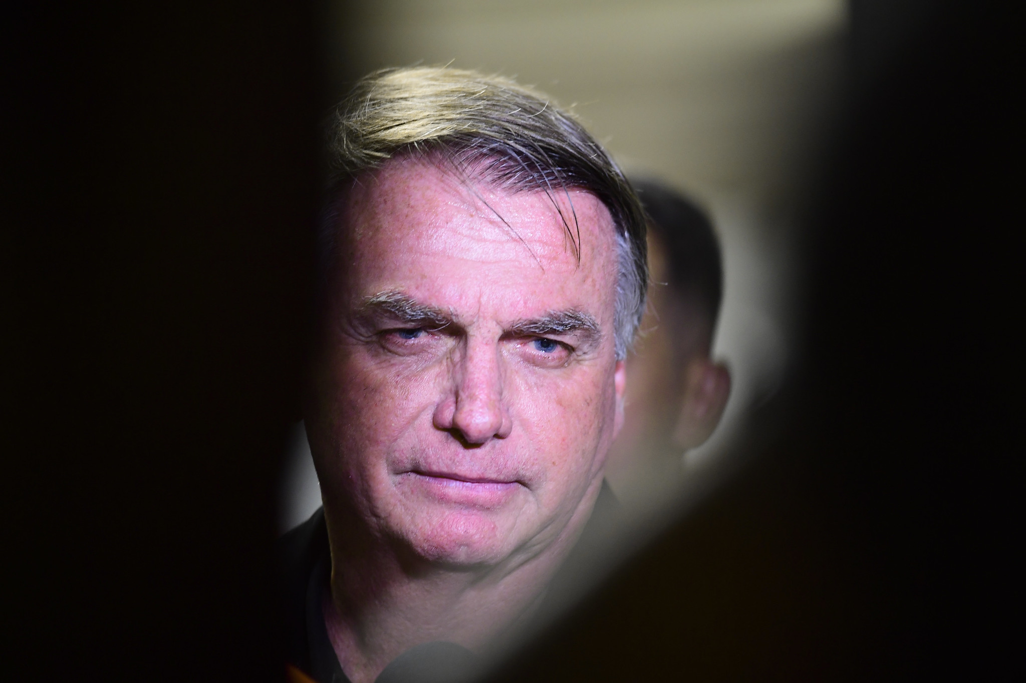 PF pede acesso de policiais ao interior da casa de Bolsonaro; Moraes manda para PGR