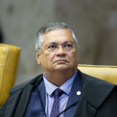 Dino autoriza governo a pagar indenização a crianças vítimas do zika sem restrições fiscais