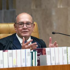 Mendes exclui relação entre trabalhadores e plataformas do tema da pejotização
