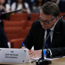 Medidas do STF e PF contra Bolsonaros evidenciam falta de trégua e abalam apoio a Tarcísio