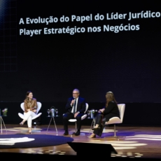 Os fatores que impulsionam o papel do diretor jurídico nos negócios