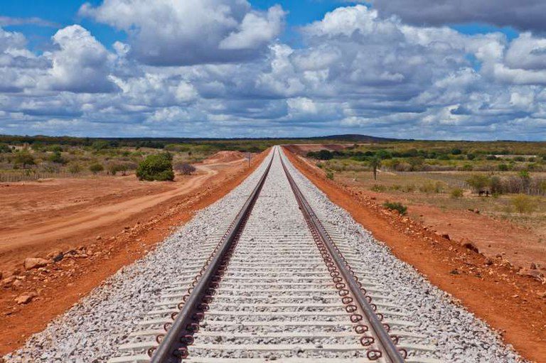 Uma mentira contada mil vezes não tornará a Ferrogrão constitucional