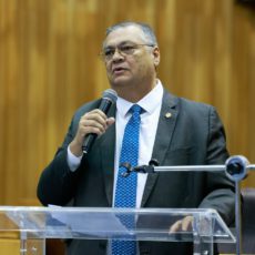 Dino diz que reclamação ao Supremo na área trabalhista foi ‘ordinarizada’ e defende mudança