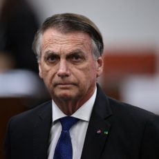 Moraes autoriza Bolsonaro a fazer exames médicos em hospital no DF