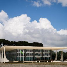 STF valida regra que restringe créditos de IPI apenas a remetente de insumos