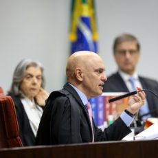 Moraes vota para condenar Bolsonaro e outros réus por tentativa de golpe de Estado