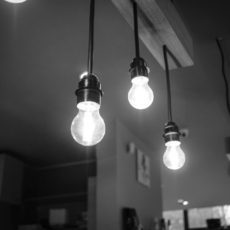 Ineficiências e subsídios na conta de luz somam R$ 103,6 bi em 2025, aponta estudo