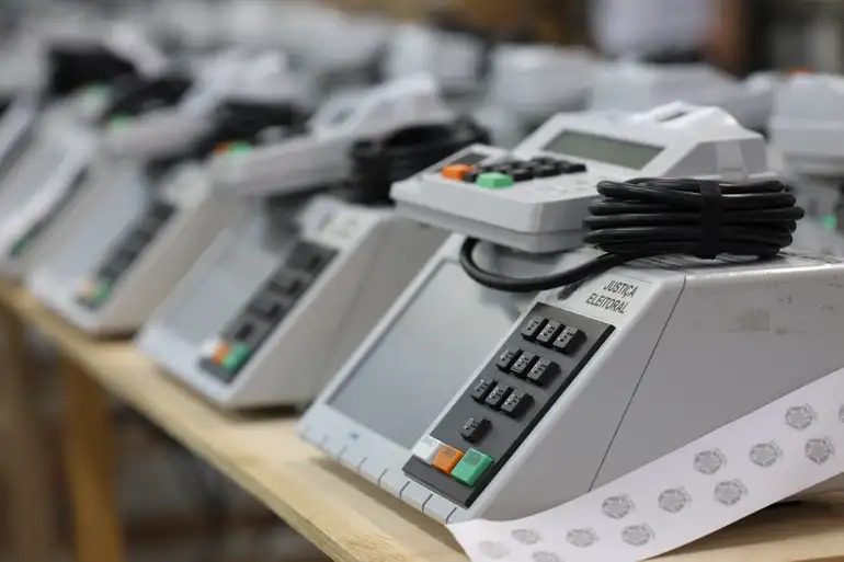 Urnas Eletrônicas