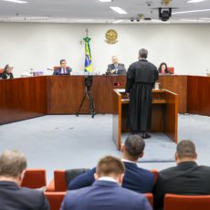 Advogados tentam desqualificar provas em julgamento de militares por tentativa de golpe