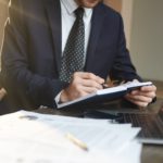 Investigações internas e IA são maiores preocupações de jurídicos de multinacionais, diz pesquisa