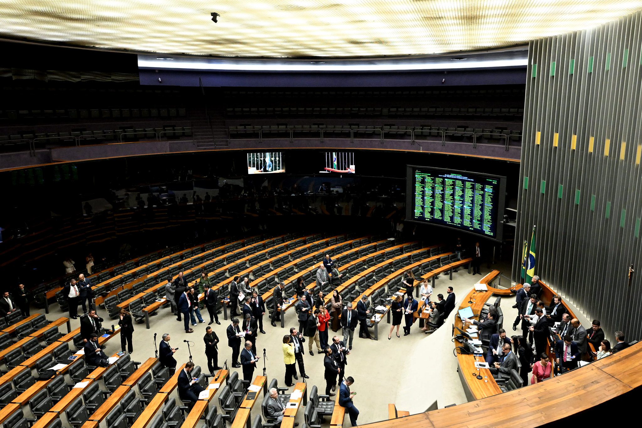 O paradoxo da proteção social: indexação, rigidez orçamentária e sustentabilidade fiscal