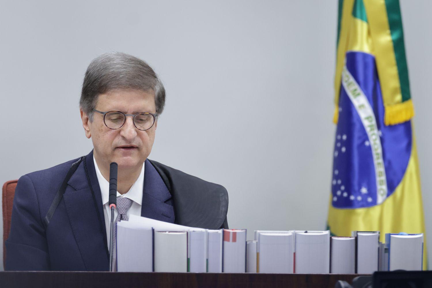 PGR se manifesta a favor da validade da MP que retira cobrança da taxa das blusinhas