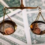 Justiça custou R$ 93,2 bilhões a 22 estados e DF em 2024, sendo 67% para salários